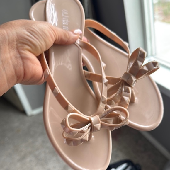 Olivia Miller Tan Sandals with Bow Detail - Picture 1 of 5